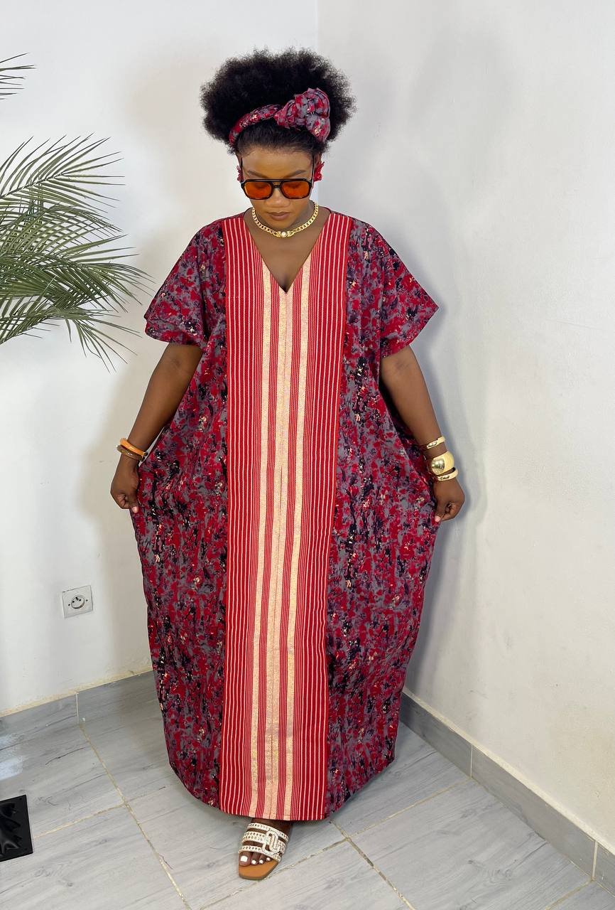 Robe wax rouge floral – Élégance vibrante et confort à Abidjan